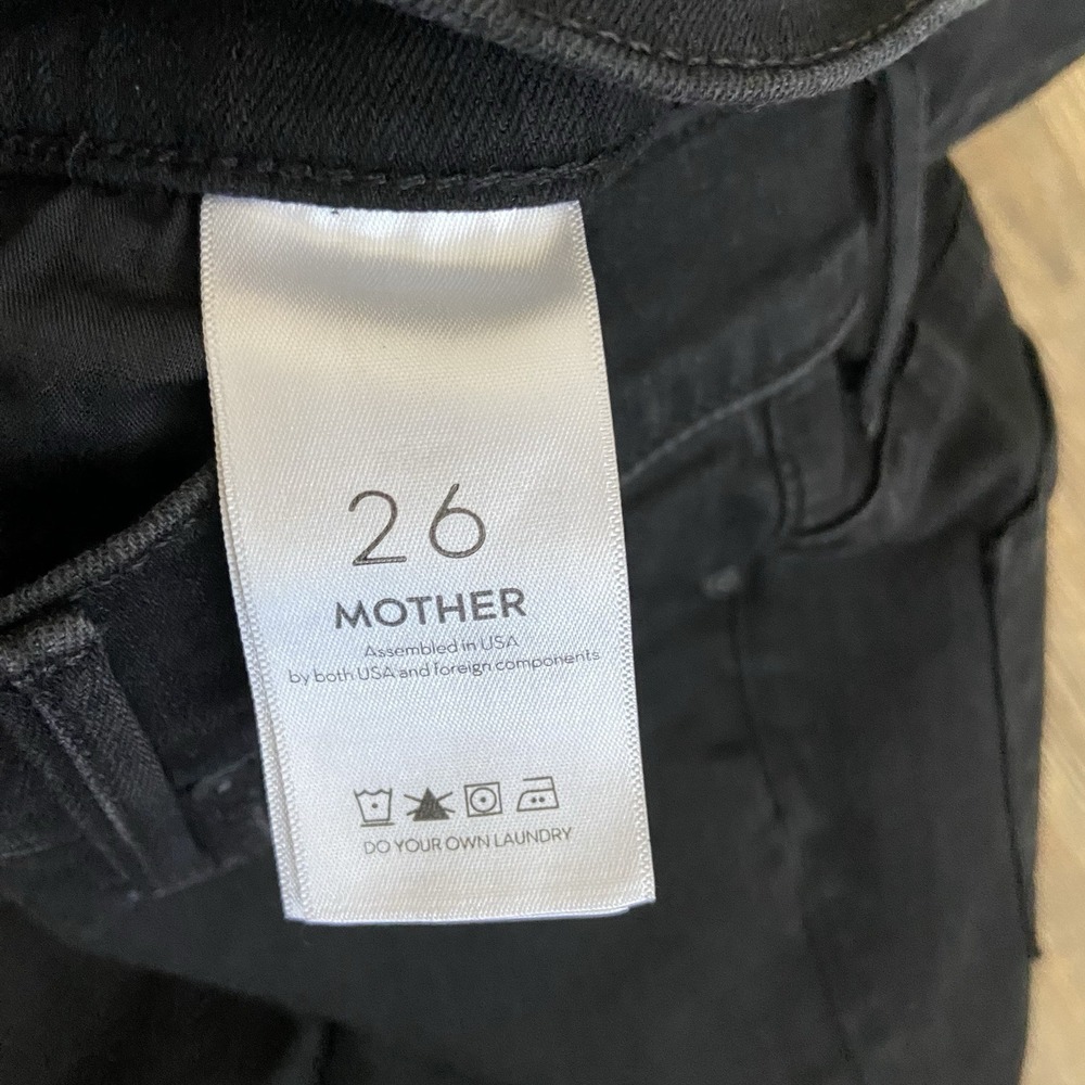 MOTHER Stunner Zip Ankle Step Fray Jeans Women's Size 26 Not Guilty Black Denim - Picture 7 of 10
